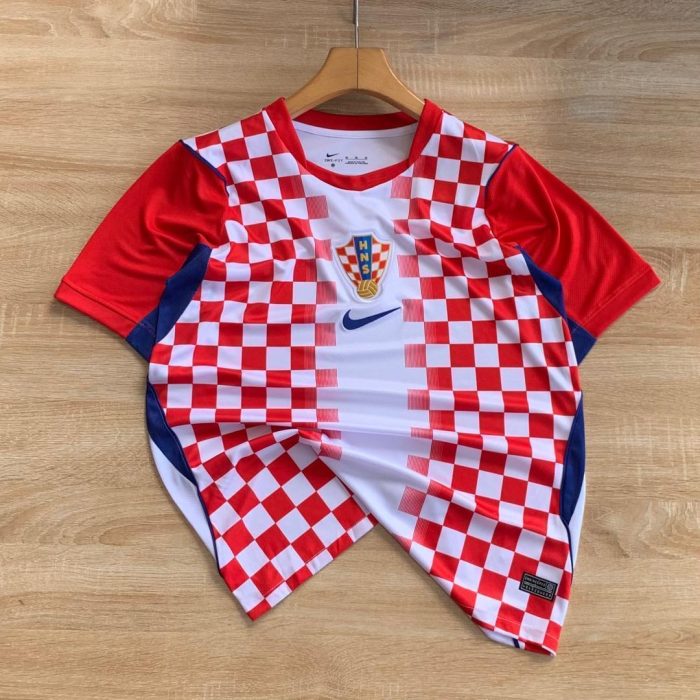 Croatia 25/26