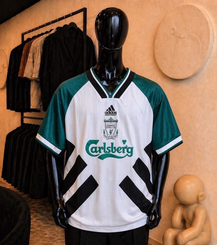 Liverpool FC 1993–95 Away Kit